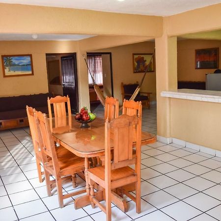 Hotel Gaby Inn Zihuatanejo Zewnętrze zdjęcie