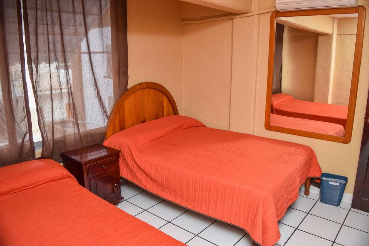 Hotel Gaby Inn Zihuatanejo Zewnętrze zdjęcie